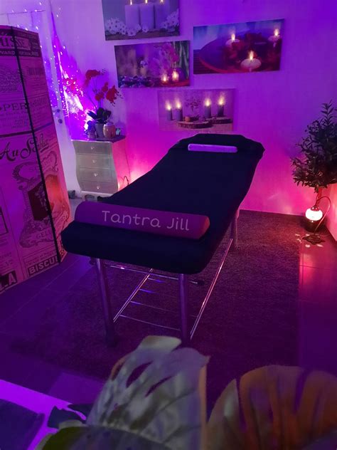 Tantric massage Erotic massage Quesada